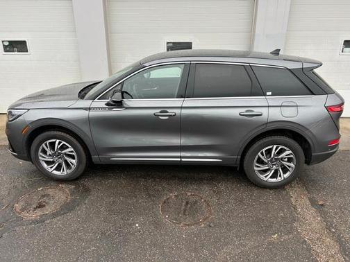 2024 Lincoln Corsair Premiere