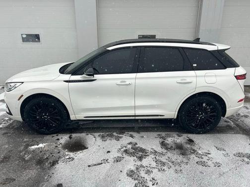 2023 Lincoln Corsair Reserve