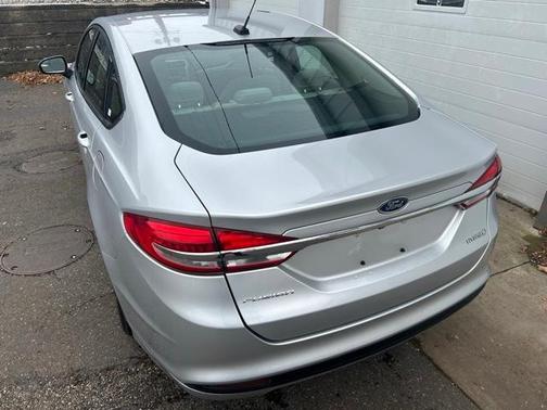 2018 Ford Fusion Hybrid S