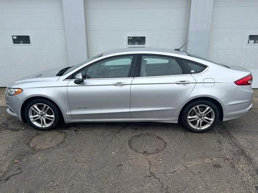 2018 Ford Fusion Hybrid S