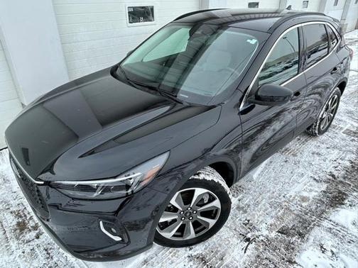 2023 Ford Escape Platinum
