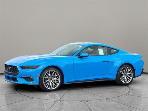 2025 Ford Mustang Premium