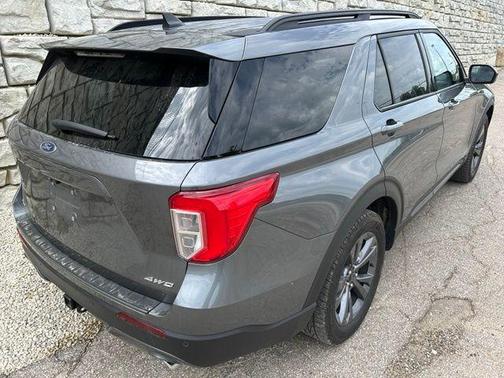 Carbonized Gray Metallic 2023 Ford Explorer XLT