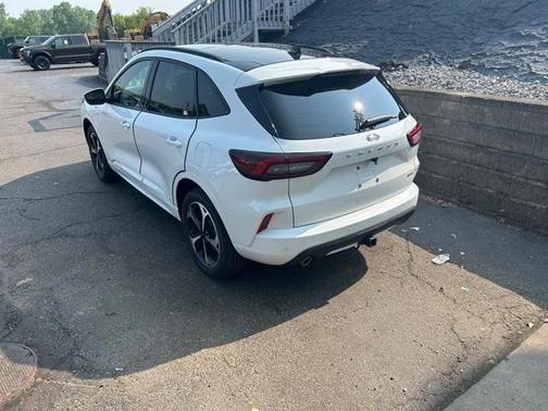2024 Ford Escape ST-Line Select