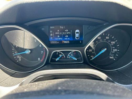 Outrageous Green Metallic Tinted Clearcoat 2018 Ford Focus Titanium