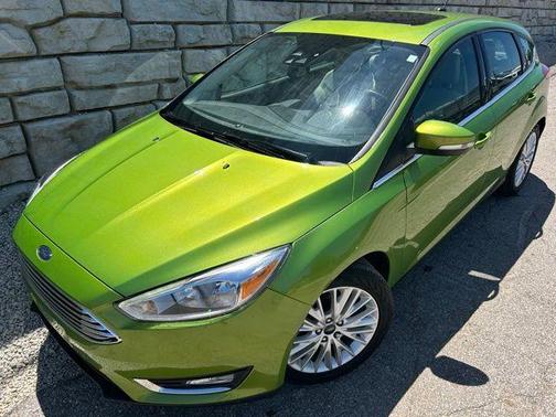 Outrageous Green Metallic Tinted Clearcoat 2018 Ford Focus Titanium