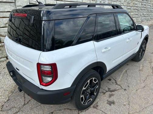 Oxford White 2023 Ford Bronco Sport Outer Banks