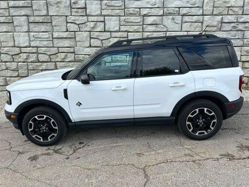 Oxford White 2023 Ford Bronco Sport Outer Banks