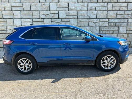 Atlas Blue Metallic 2024 Ford Edge SEL