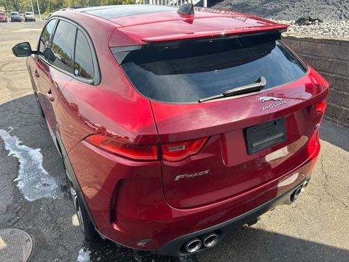 2020 Jaguar F-PACE SVR