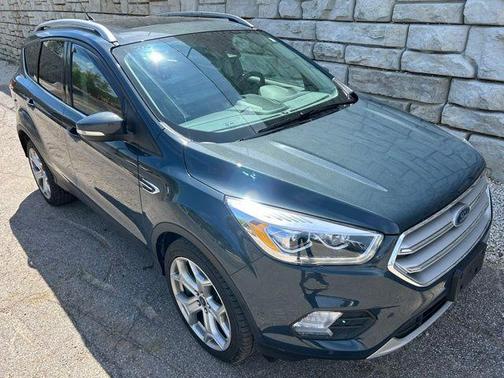 Baltic Sea Green Metallic 2019 Ford Escape Titanium