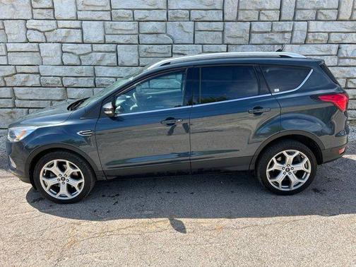 Baltic Sea Green Metallic 2019 Ford Escape Titanium