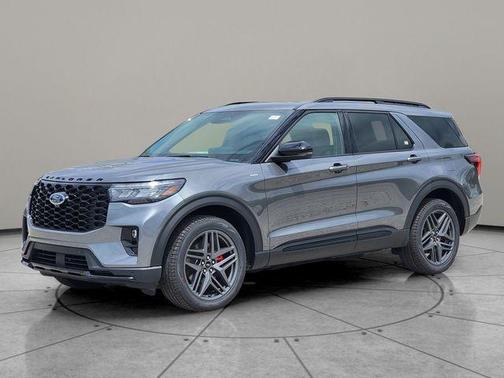 Carbonized Gray Metallic 2026 Ford Explorer ST-Line