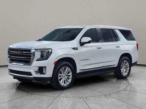 White Frost Tri-Coat 2022 GMC Yukon SLT