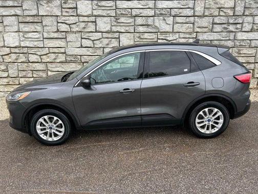 Magnetic Metallic 2020 Ford Escape SE