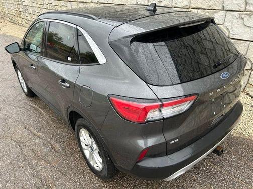 Magnetic Metallic 2020 Ford Escape SE