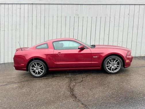 2014 Ford Mustang GT Premium