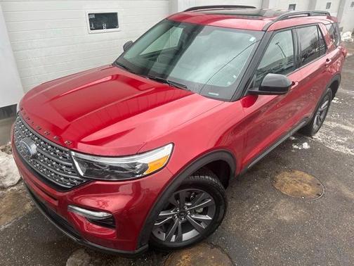 2023 Ford Explorer XLT