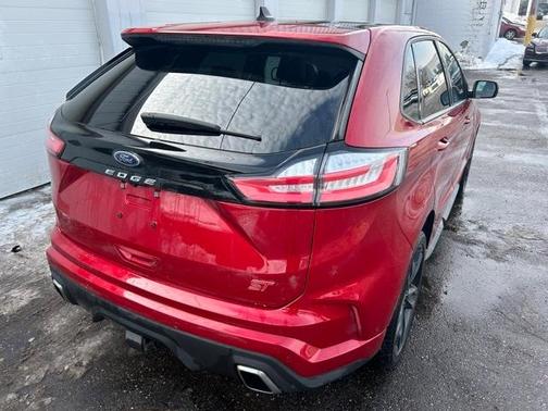 2023 Ford Edge ST