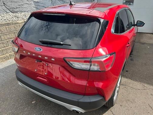 2022 Ford Escape SE