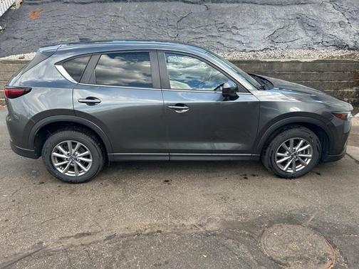 2022 Mazda CX-5 2.5 S Select Package