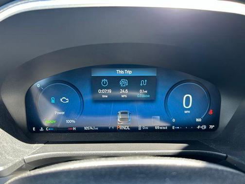 Star White 2025 Ford Escape PHEV