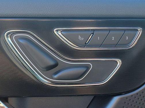Silver Radiance Metallic 2024 Lincoln Corsair Premiere