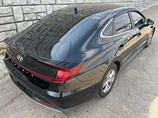 Phantom Black 2020 Hyundai SONATA SE