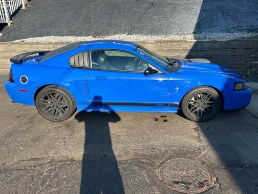 2003 Ford Mustang Mach I