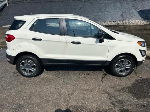 2022 Ford EcoSport S