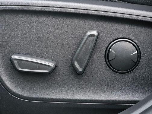 Vapor Blue Metallic 2026 Ford Escape ST-Line Elite