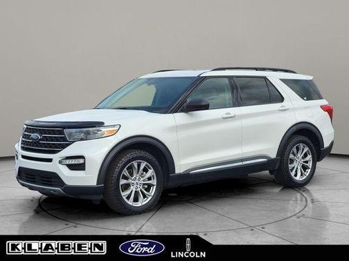 Star White 2023 Ford Explorer XLT