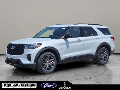 Space White Metallic 2026 Ford Explorer ST-Line