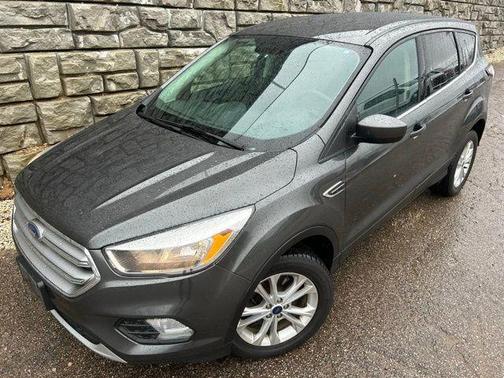 Magnetic Metallic 2017 Ford Escape SE