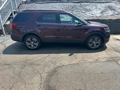 2018 Ford Explorer sport