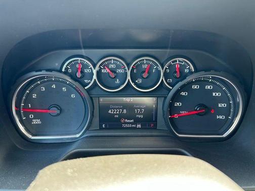 Graywood Metallic 2021 Chevrolet Suburban Z71