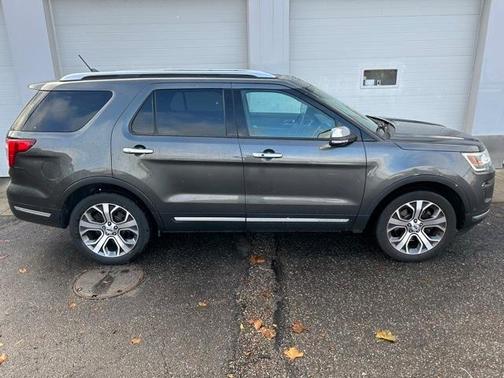 2019 Ford Explorer Platinum