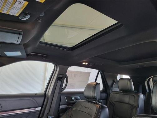 2019 Ford Explorer Platinum