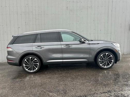 2022 Lincoln Aviator Reserve AWD