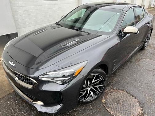 2022 Kia Stinger GT-Line