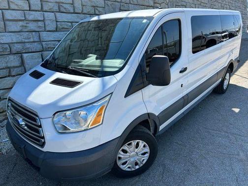 Oxford White 2016 Ford Transit-350 XLT