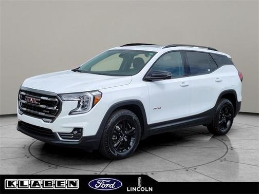 2022 GMC Terrain AT4