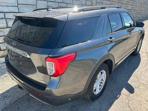 Magnetic Metallic 2020 Ford Explorer XLT