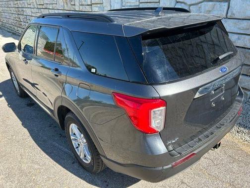 Magnetic Metallic 2020 Ford Explorer XLT