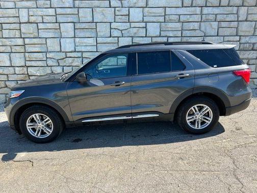 Magnetic Metallic 2020 Ford Explorer XLT