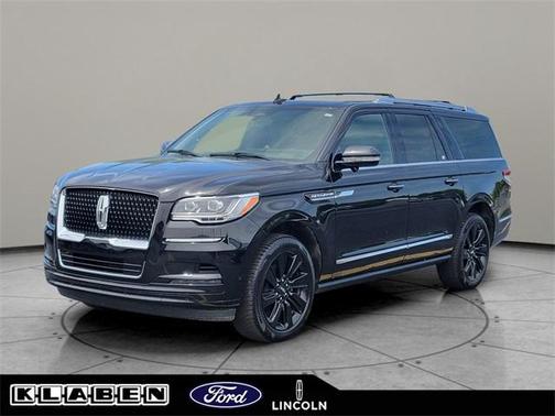 2022 Lincoln Navigator L Reserve