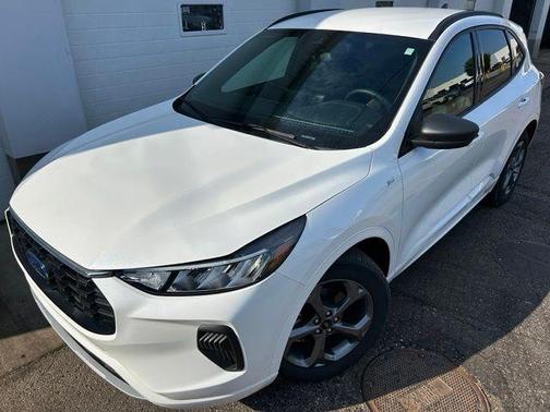 White Metallic 2024 Ford Escape ST-Line