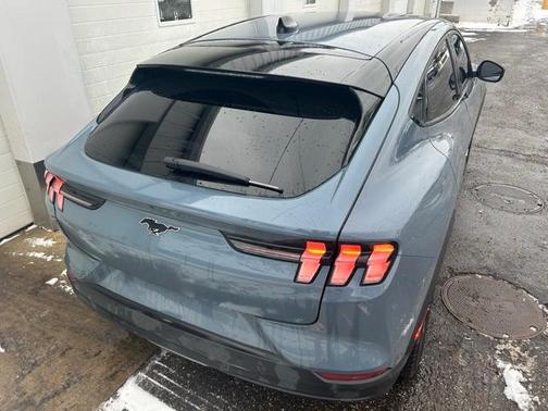 2024 Ford Mustang Mach-E Select
