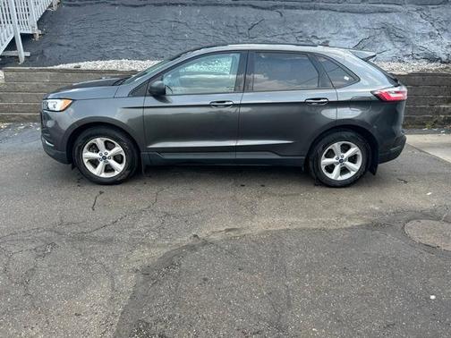 2019 Ford Edge SE