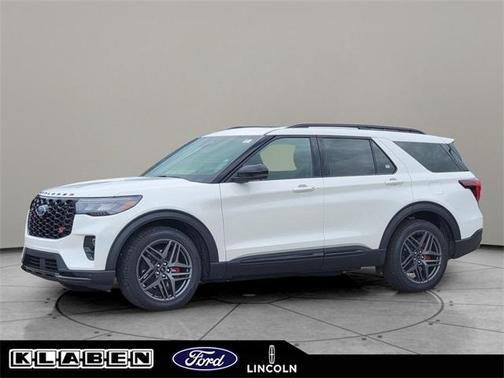 2025 Ford Explorer ST